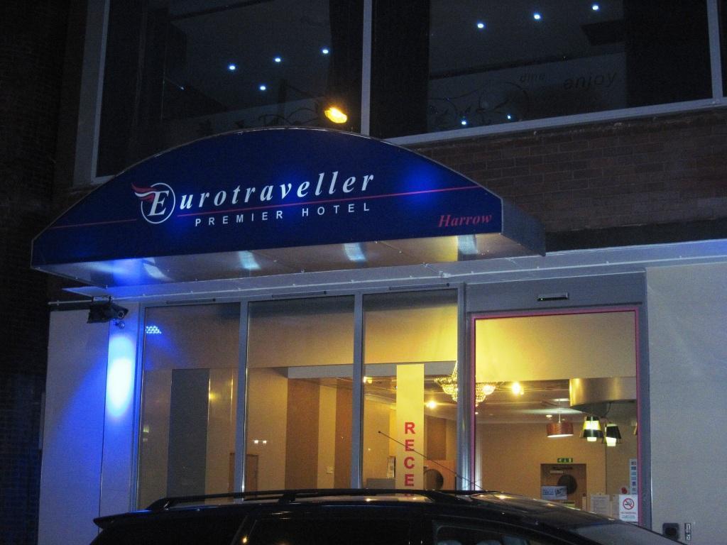 Eurotraveller Hotel - Premier - Harrow Ngoại thất bức ảnh